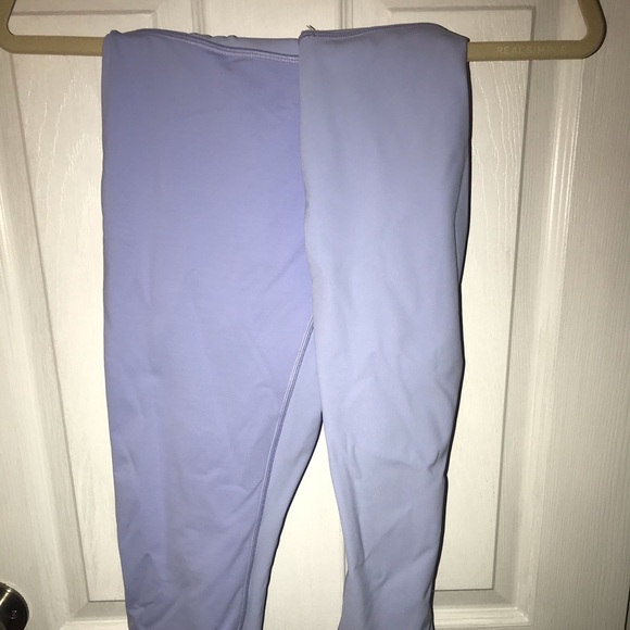 Lululemon Wunderunder Leggings - Picture 3 of 3